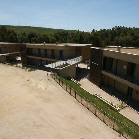 Apartamentos Villa Vacacional Castuera Zewnętrze zdjęcie