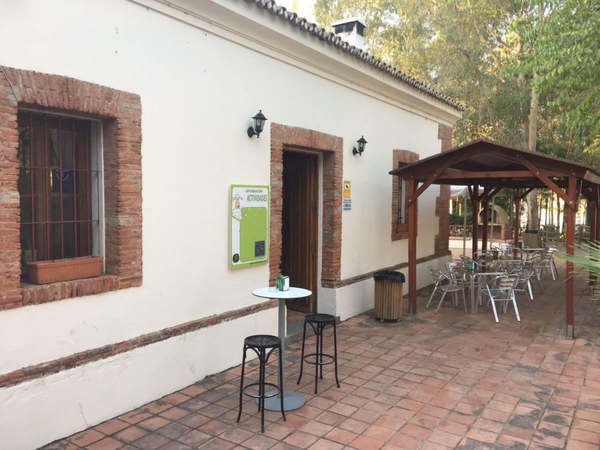 Apartamentos Villa Vacacional Castuera Zewnętrze zdjęcie